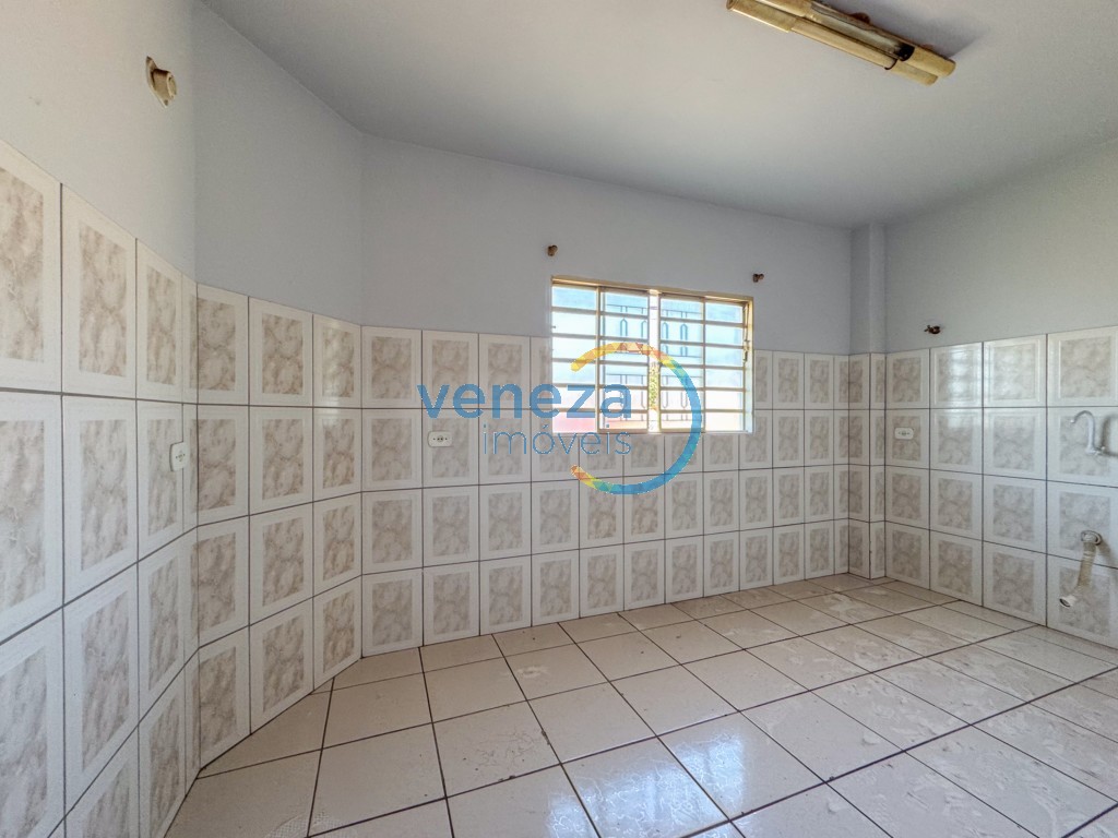 Apartamento para locação no bairro Centro de Londrina com 37m<sup>2</sup> útil, 1 quarto