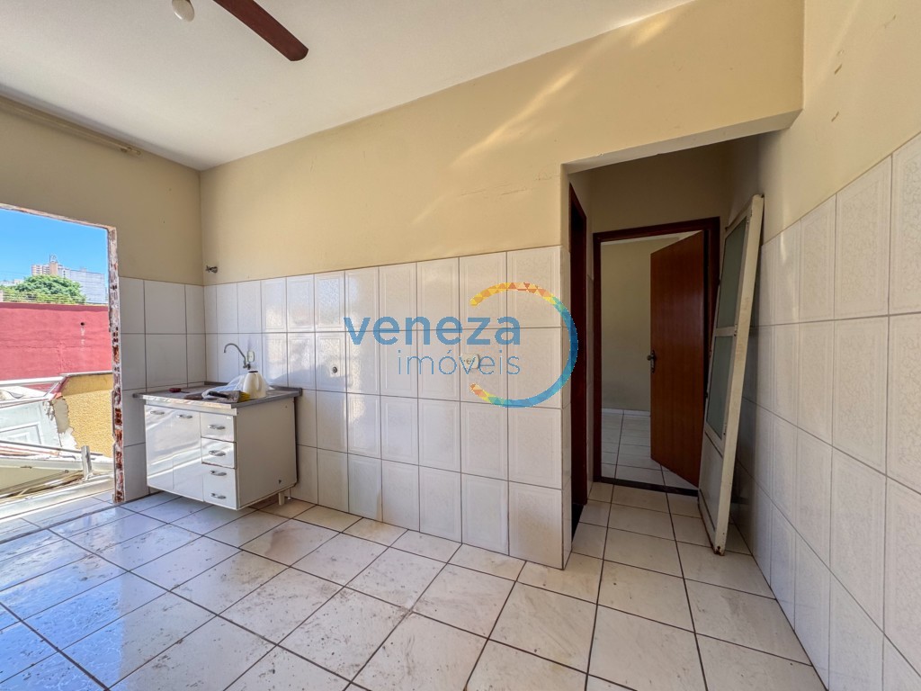 Apartamento para locacao no Centro em Londrina com 37m² por R$ 1.480,00