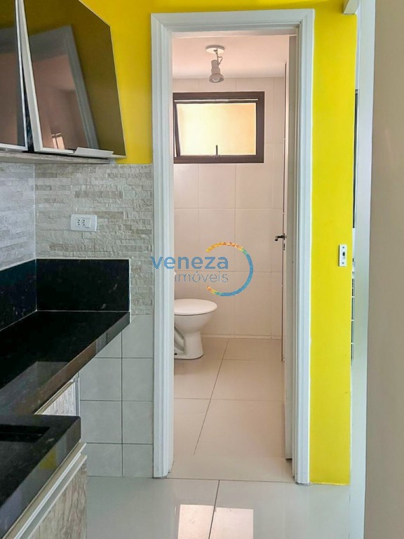 Sala à venda no bairro Centro de Londrina com 40m<sup>2</sup> útil, 1 vaga de garagem