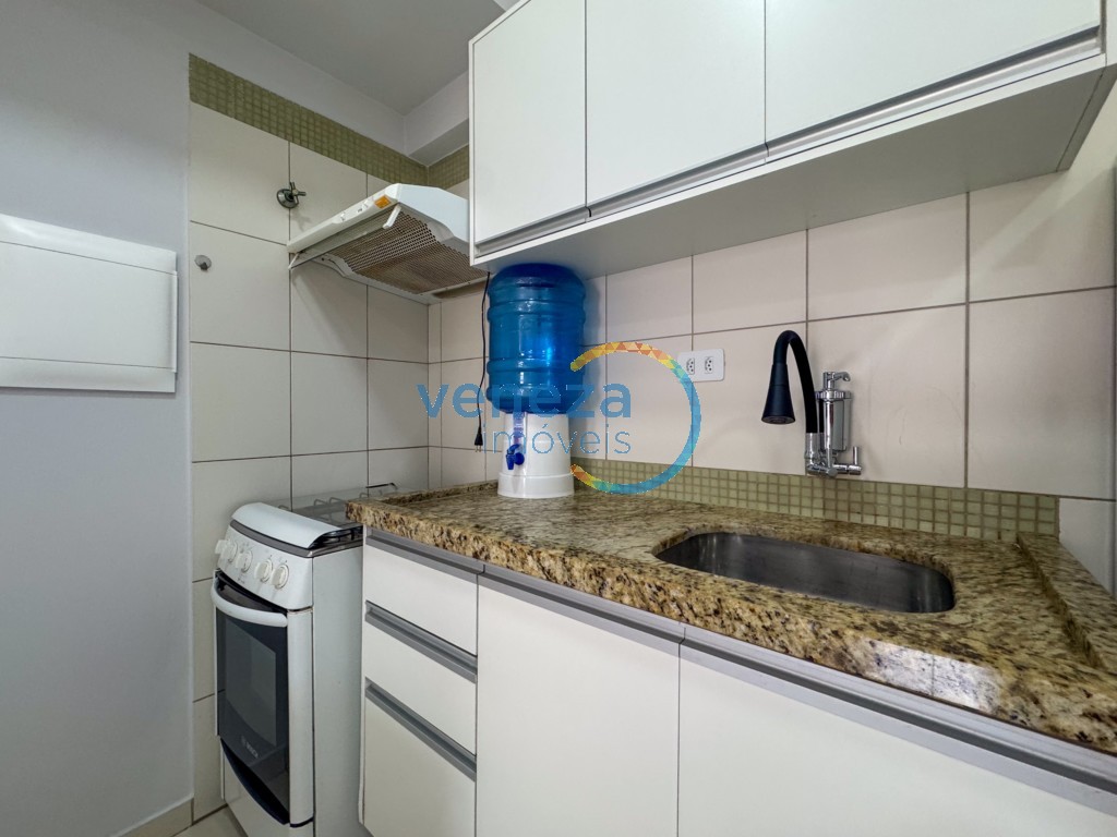 Apartamento para locação no bairro Centro de Londrina com 29.04m<sup>2</sup> útil, 1 quarto