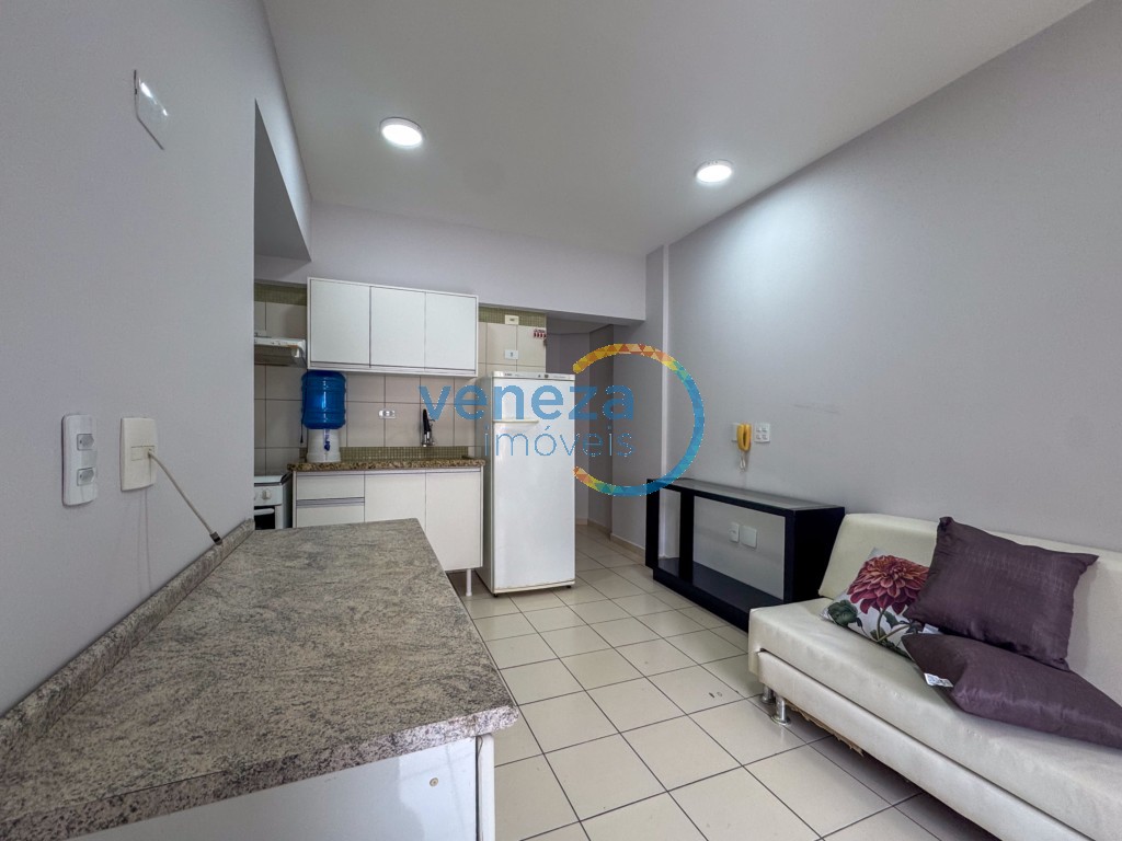 Apartamento para locação no bairro Centro de Londrina com 29.04m<sup>2</sup> útil, 1 quarto