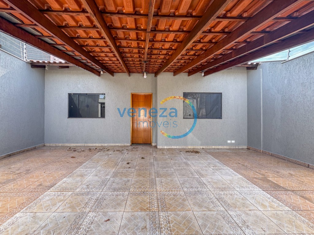 Casa Residencial à venda no bairro Alpes de Londrina com 80.61m<sup>2</sup> útil, 2 quartos, 2 vagas de garagem