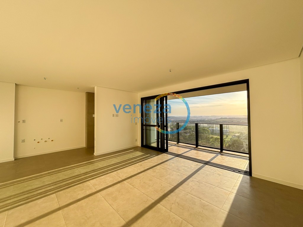 Apartamento à venda no bairro Gleba Palhano de Londrina com 87m<sup>2</sup> útil, 2 quartos, 2 vagas de garagem