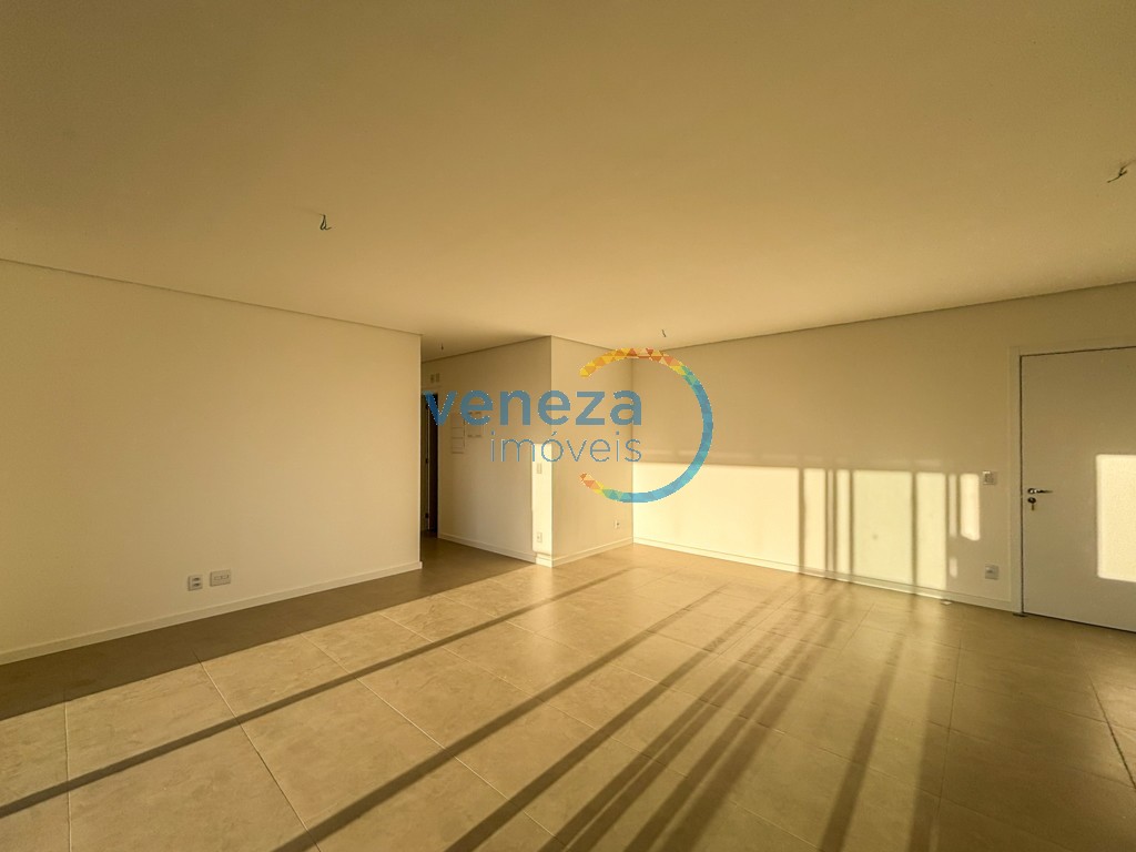 Apartamento à venda no bairro Gleba Palhano de Londrina com 87m<sup>2</sup> útil, 2 quartos, 2 vagas de garagem