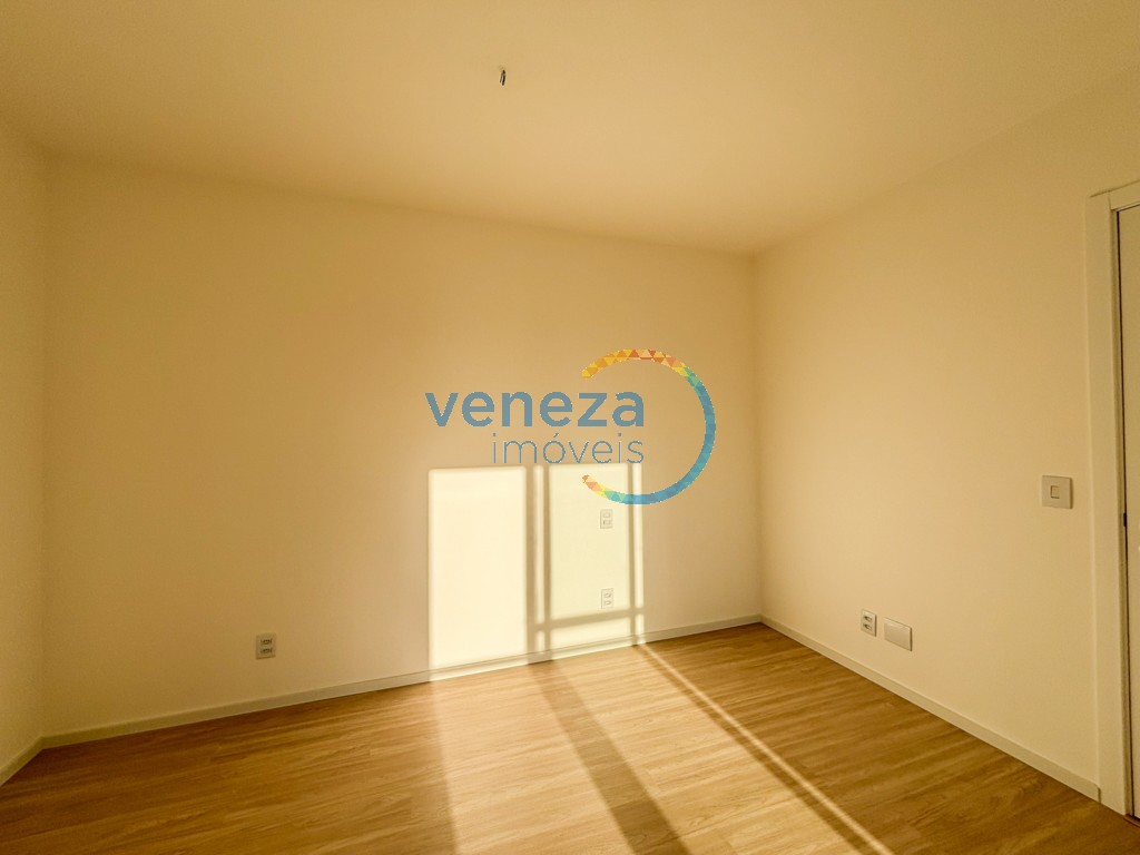 Apartamento à venda no bairro Gleba Palhano de Londrina com 87m<sup>2</sup> útil, 2 quartos, 2 vagas de garagem