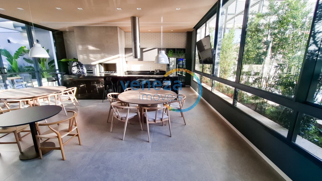 Apartamento à venda no bairro Gleba Palhano de Londrina com 87m<sup>2</sup> útil, 2 quartos, 2 vagas de garagem