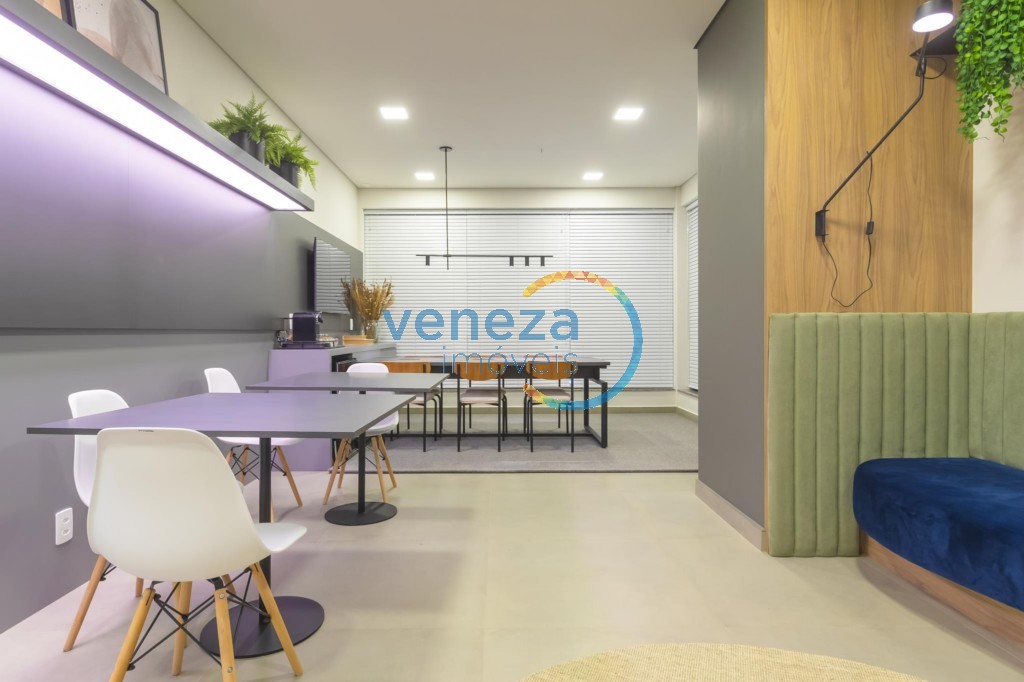 Apartamento à venda no bairro Vale dos Tucanos de Londrina com 51m<sup>2</sup> útil, 2 quartos, 1 vaga de garagem