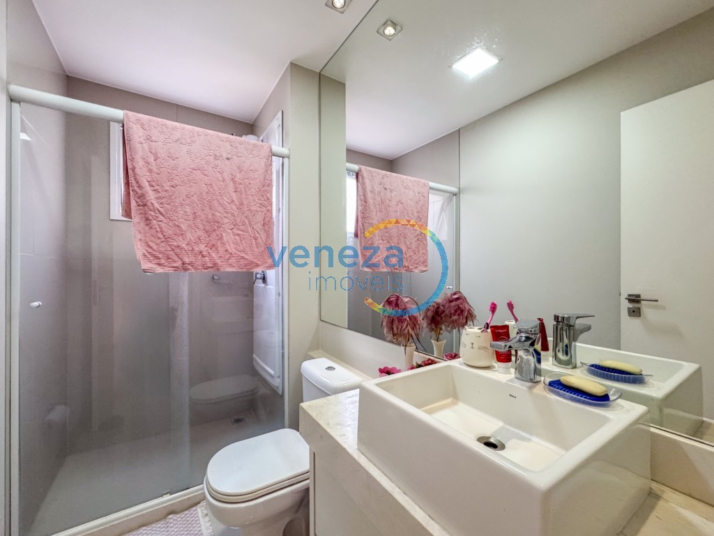 Apartamento à venda no bairro Gleba Palhano de Londrina com 182.49m<sup>2</sup> útil, 4 quartos, 3 vagas de garagem