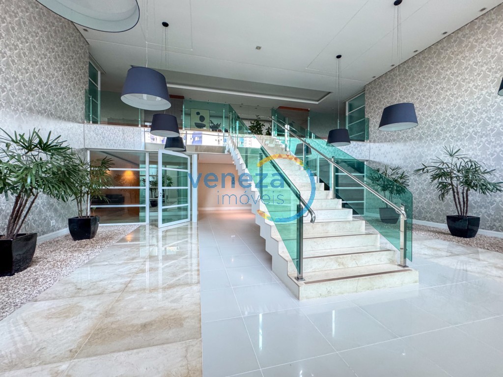 Apartamento à venda no bairro Gleba Palhano de Londrina com 182.49m<sup>2</sup> útil, 4 quartos, 3 vagas de garagem