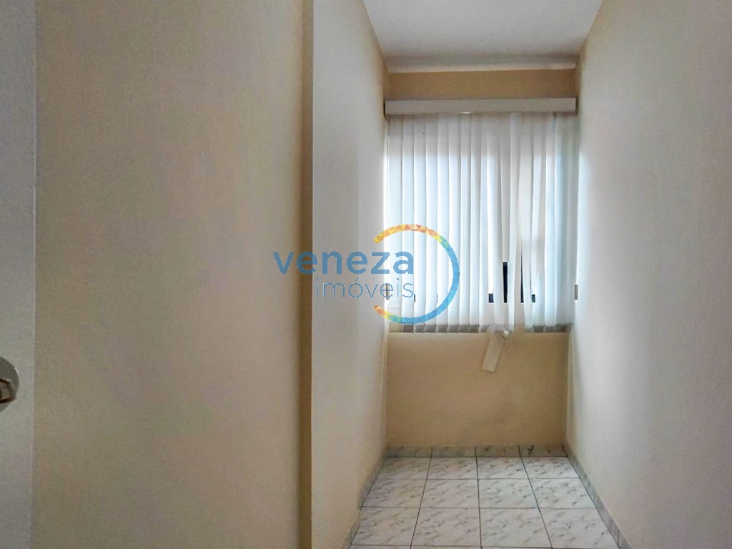 Sala à venda no bairro Centro de Londrina com 51.93m<sup>2</sup> útil, 1 vaga de garagem