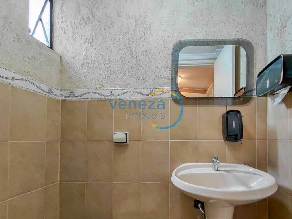 Sala à venda no bairro Centro de Londrina com 51.93m<sup>2</sup> útil, 1 vaga de garagem