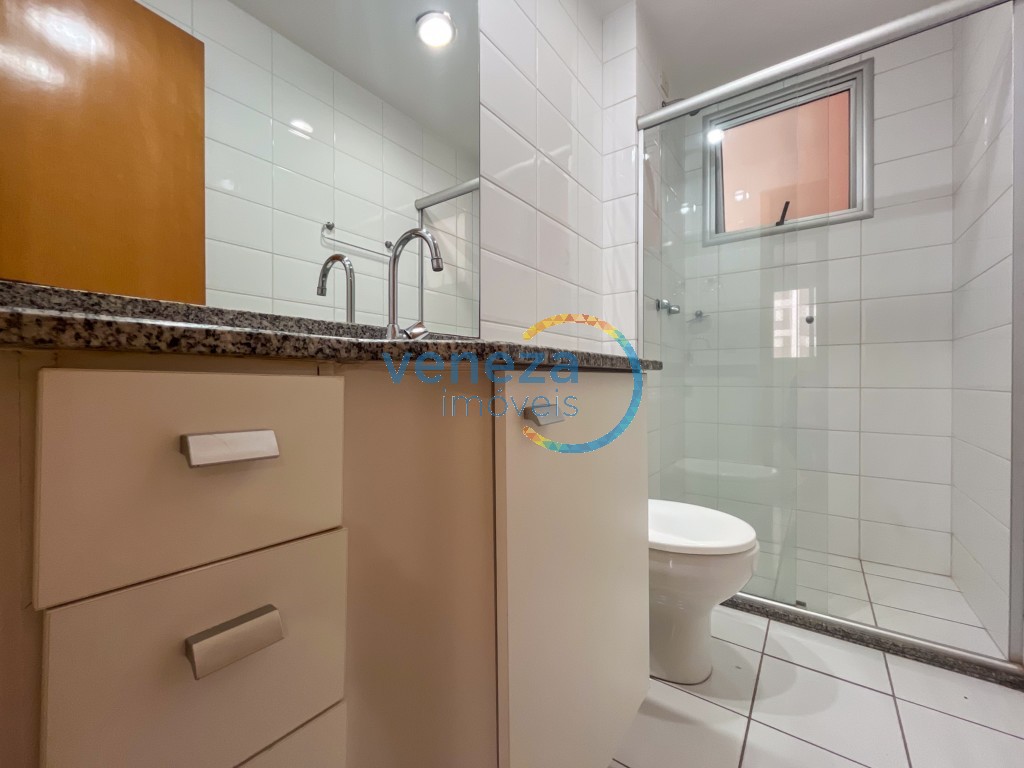Apartamento para locação no bairro Gleba Palhano de Londrina com 69.72m<sup>2</sup> útil, 3 quartos, 2 vagas de garagem