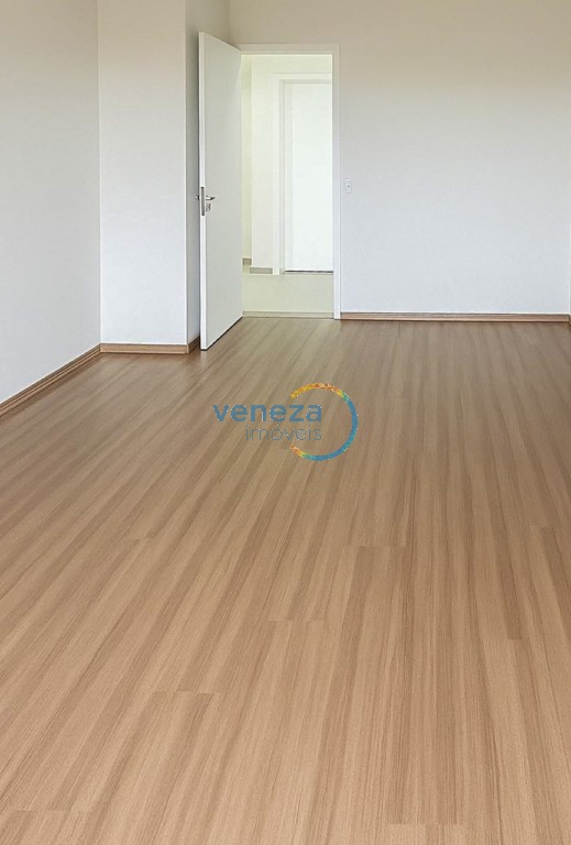 Apartamento à venda no bairro Aurora de Londrina com 51m<sup>2</sup> útil, 2 quartos, 1 vaga de garagem