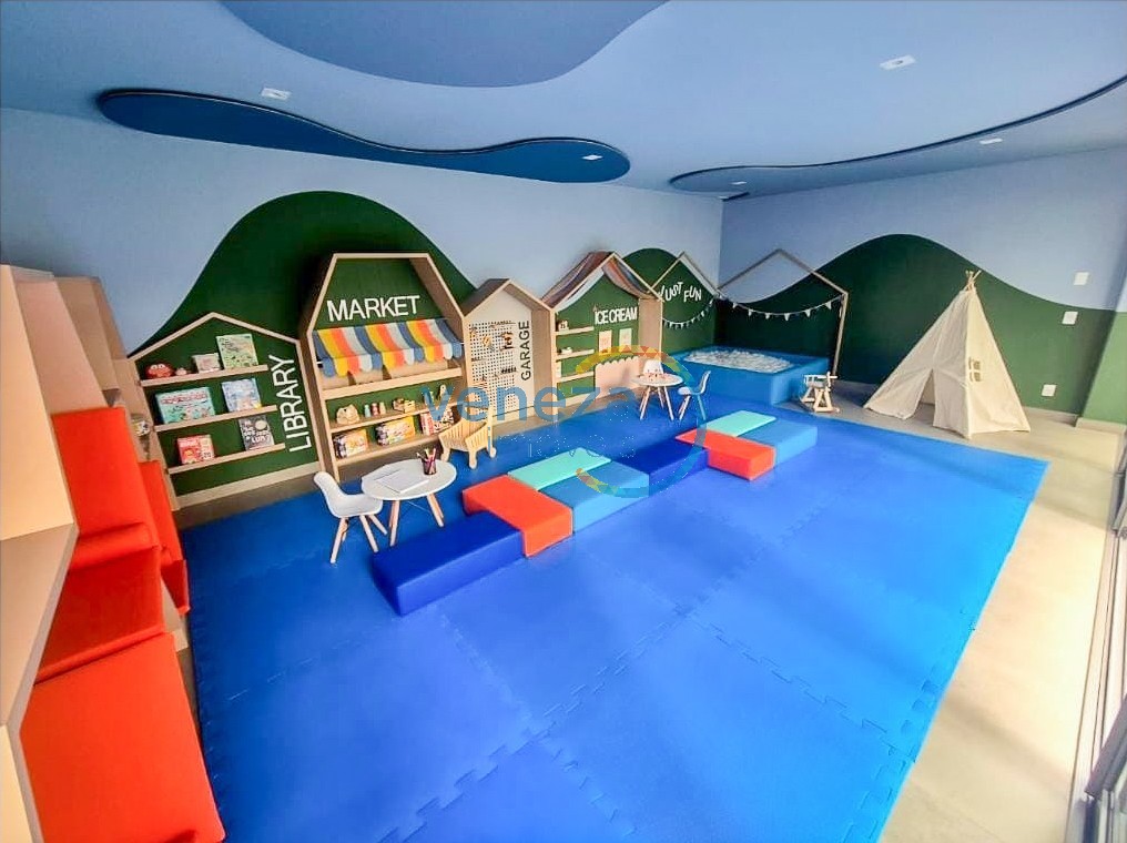 Apartamento à venda no bairro Aurora de Londrina com 51m<sup>2</sup> útil, 2 quartos, 1 vaga de garagem