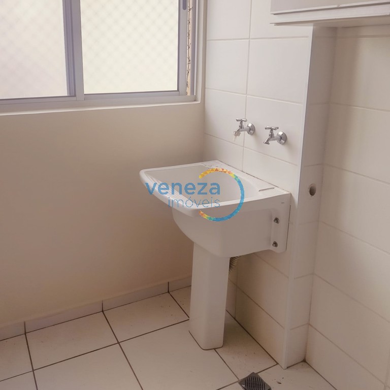 Apartamento para locação no bairro Jose Lazaro Gouvea de Londrina com 69.89m<sup>2</sup> útil, 3 quartos, 1 vaga de garagem