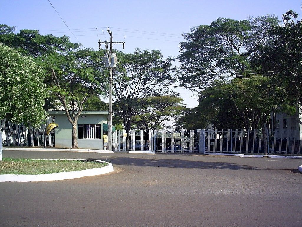 Apartamento para venda no San Fernando em Londrina com 65m² por R$ 180.000,00