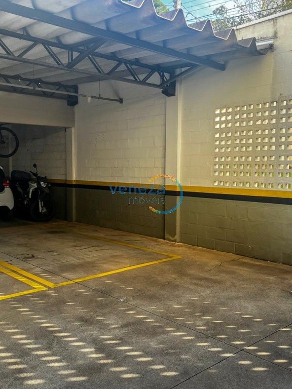 Apartamento à venda no bairro Aurora de Londrina com 59m<sup>2</sup> útil, 2 quartos, 1 vaga de garagem