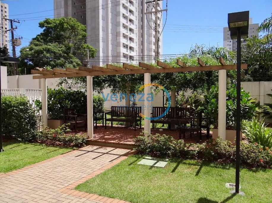 Apartamento à venda no bairro Aurora de Londrina com 59m<sup>2</sup> útil, 2 quartos, 1 vaga de garagem