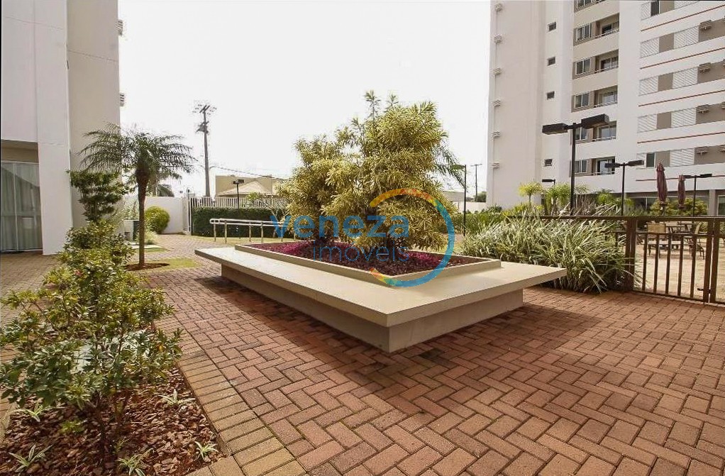 Apartamento à venda no bairro Aurora de Londrina com 59m<sup>2</sup> útil, 2 quartos, 1 vaga de garagem