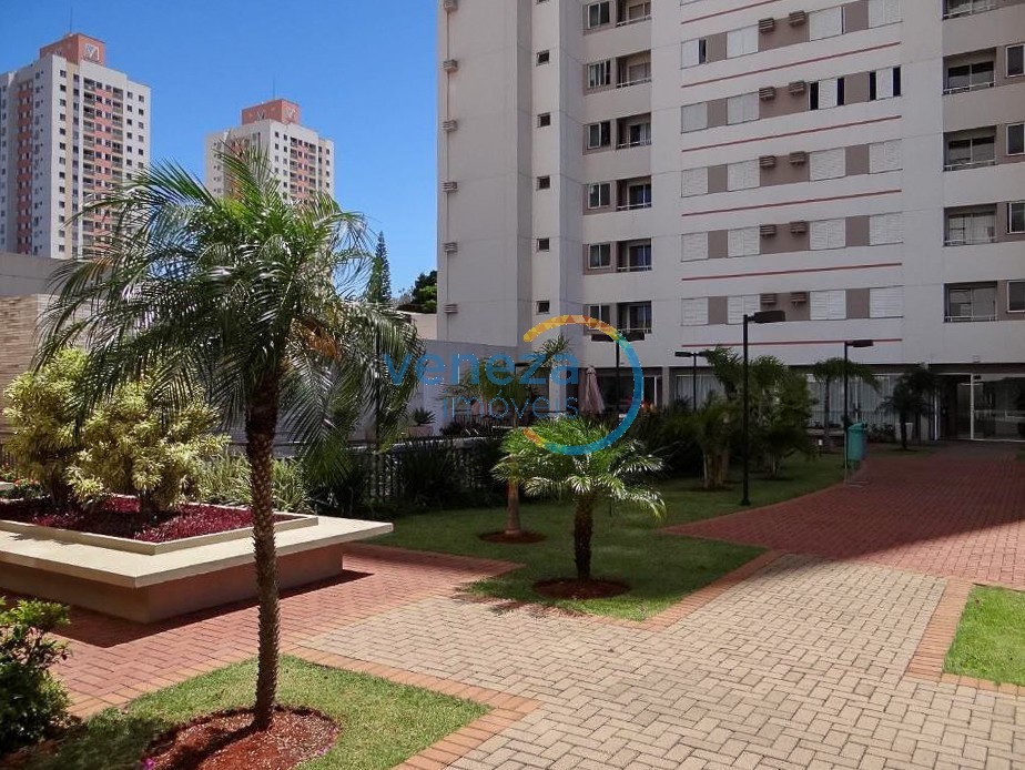 Apartamento à venda no bairro Aurora de Londrina com 59m<sup>2</sup> útil, 2 quartos, 1 vaga de garagem
