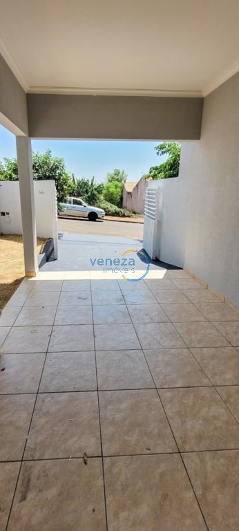 Casa Residencial à venda no bairro Vila Romana de Ibipora com 55m<sup>2</sup> útil, 2 quartos, 1 vaga de garagem