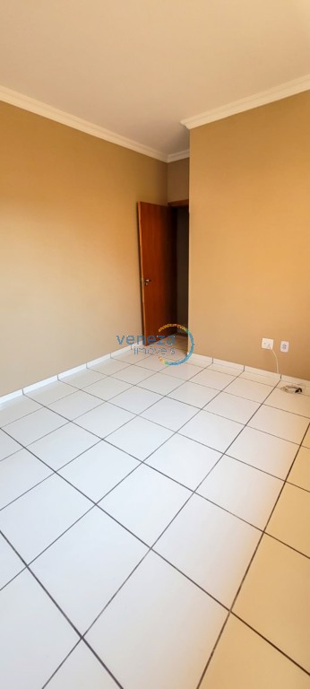 Casa Residencial à venda no bairro Vila Romana de Ibipora com 55m<sup>2</sup> útil, 2 quartos, 1 vaga de garagem