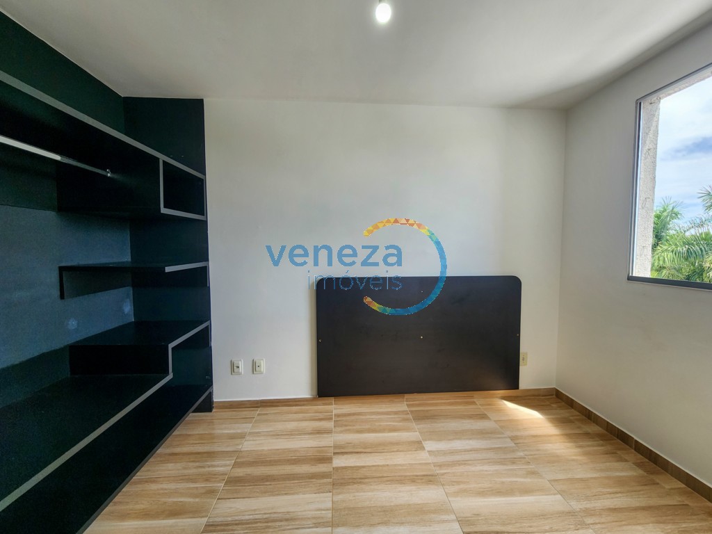 Apartamento à venda no bairro Nacoes Unidas de Londrina com 46.77m<sup>2</sup> útil, 2 quartos, 1 vaga de garagem