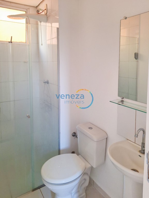 Apartamento à venda no bairro Hipica de Londrina com 40.91m<sup>2</sup> útil, 2 quartos, 1 vaga de garagem