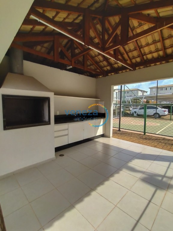 Apartamento à venda no bairro Hipica de Londrina com 40.91m<sup>2</sup> útil, 2 quartos, 1 vaga de garagem