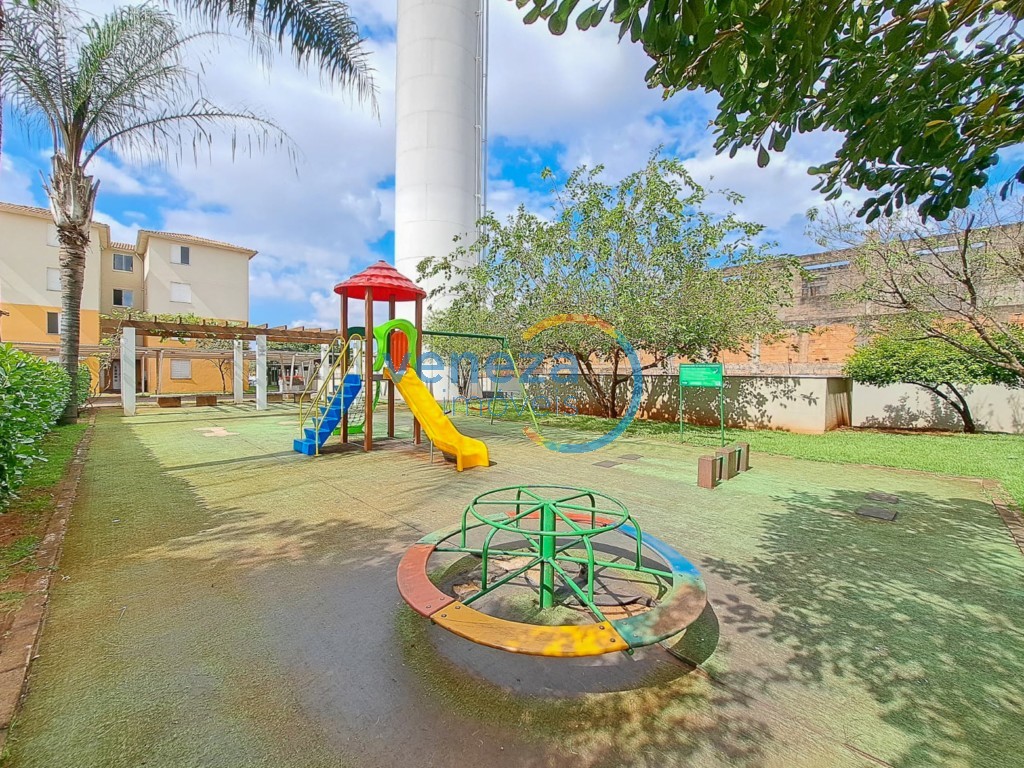 Apartamento à venda no bairro Hipica de Londrina com 40.91m<sup>2</sup> útil, 2 quartos, 1 vaga de garagem