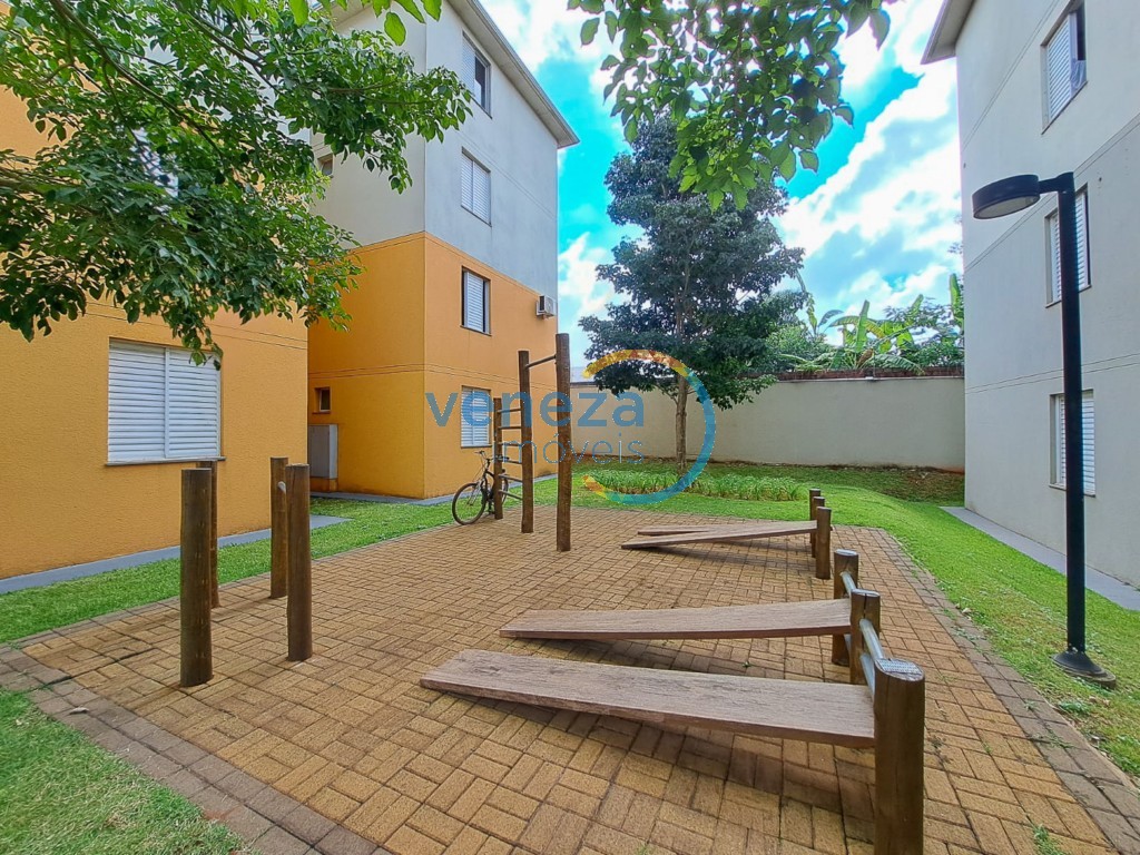 Apartamento à venda no bairro Hipica de Londrina com 40.91m<sup>2</sup> útil, 2 quartos, 1 vaga de garagem