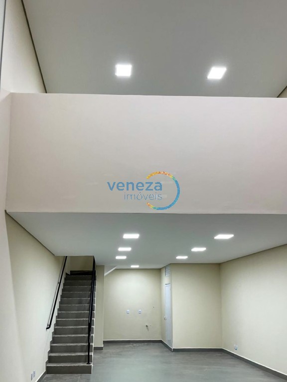 Salão-loja para locação no bairro Centro de Rolandia com 97m<sup>2</sup> útil