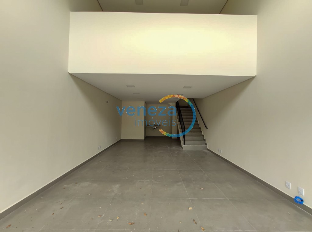 Salão-loja para locação no bairro Centro de Rolandia com 97m<sup>2</sup> útil