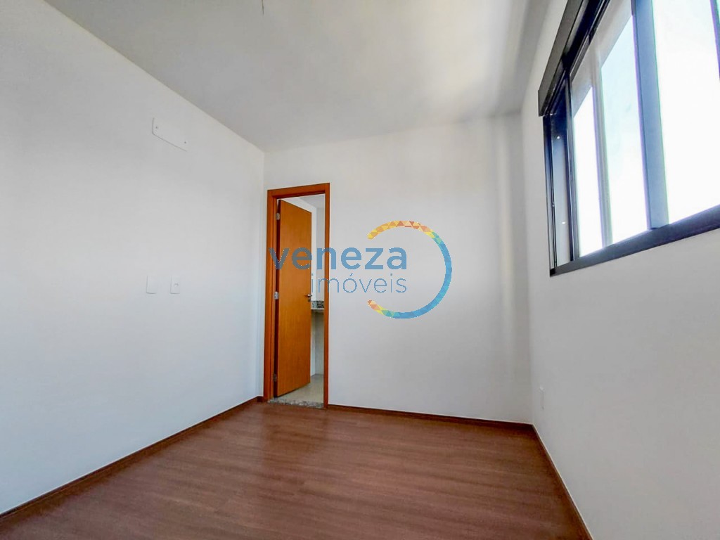 Apartamento à venda no bairro Jamaica de Londrina com 56.54m<sup>2</sup> útil, 2 quartos, 1 vaga de garagem