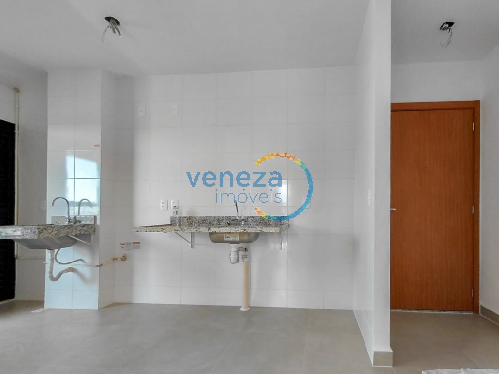 Apartamento à venda no bairro Jamaica de Londrina com 56.54m<sup>2</sup> útil, 2 quartos, 1 vaga de garagem