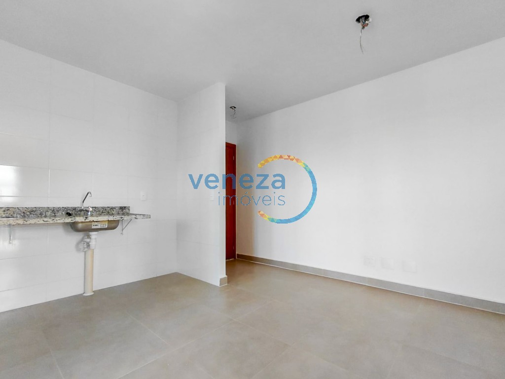 Apartamento à venda no bairro Jamaica de Londrina com 56.54m<sup>2</sup> útil, 2 quartos, 1 vaga de garagem