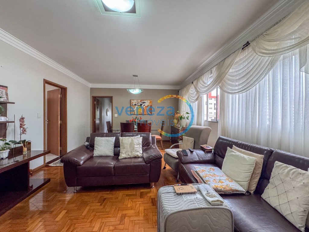 Apartamento à venda no bairro Centro de Londrina com 115m<sup>2</sup> útil, 3 quartos, 1 vaga de garagem