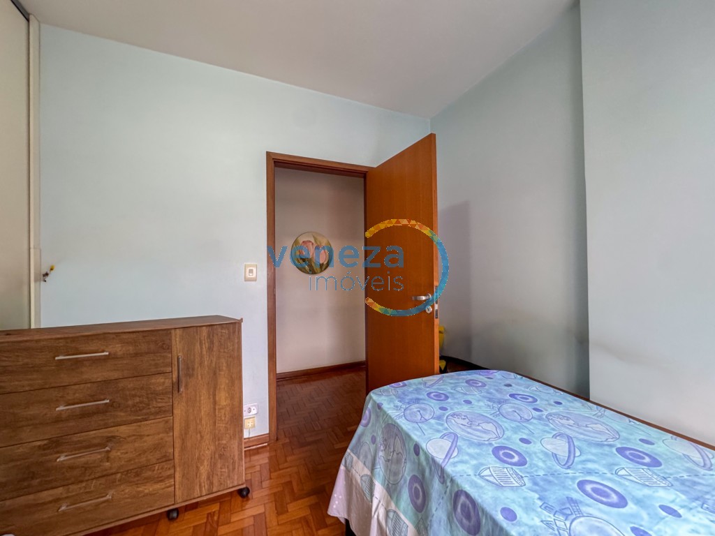 Apartamento à venda no bairro Centro de Londrina com 115m<sup>2</sup> útil, 3 quartos, 1 vaga de garagem