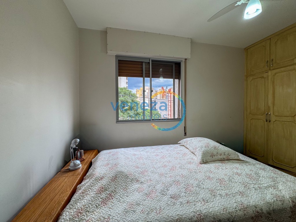 Apartamento à venda no bairro Centro de Londrina com 115m<sup>2</sup> útil, 3 quartos, 1 vaga de garagem