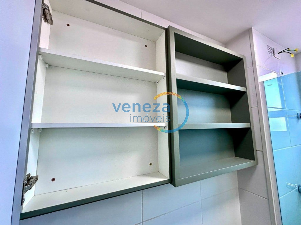 Apartamento para locação no bairro Cidade Industrial II de Londrina com 46m<sup>2</sup> útil, 2 quartos, 1 vaga de garagem