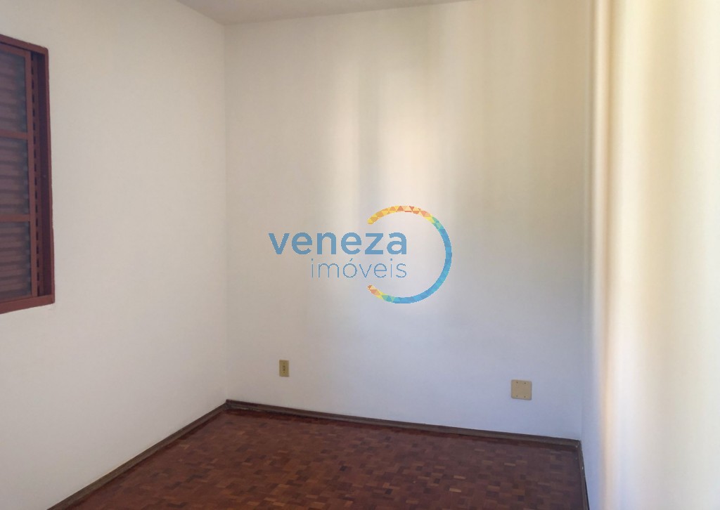 Apartamento à venda no bairro Agari de Londrina com 42m<sup>2</sup> útil, 2 quartos, 1 vaga de garagem