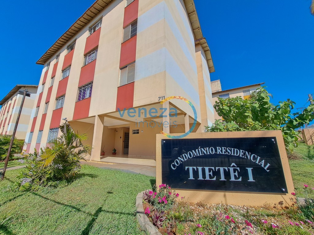 Apartamento à venda no bairro Agari de Londrina com 42m<sup>2</sup> útil, 2 quartos, 1 vaga de garagem