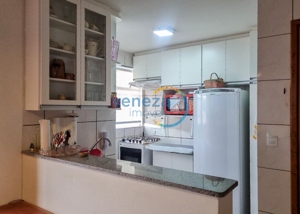 Apartamento à venda no bairro Ipiranga de Londrina com 33.85m<sup>2</sup> útil, 1 quarto