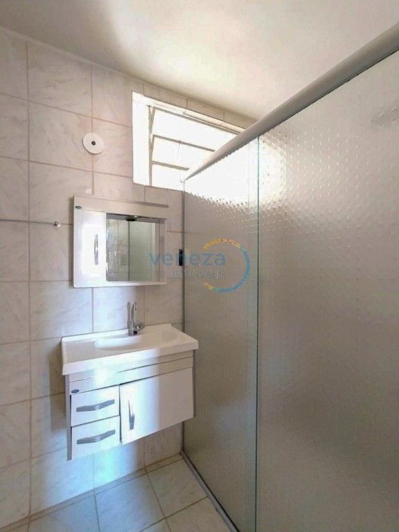 Apartamento à venda no bairro Dom Bosco de Londrina com 85.67m<sup>2</sup> útil, 4 quartos, 1 vaga de garagem