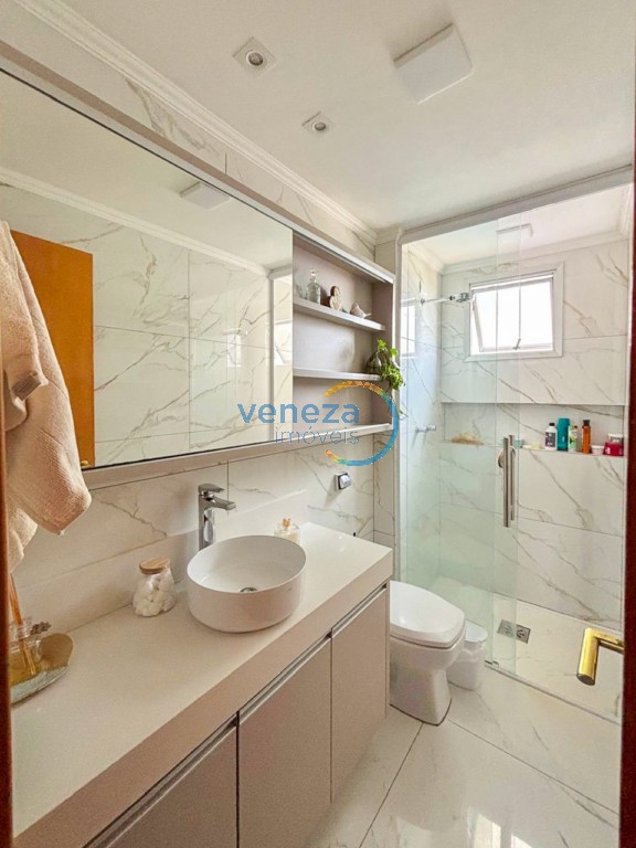 Apartamento à venda no bairro Gleba Palhano de Londrina com 113m<sup>2</sup> útil, 3 quartos, 2 vagas de garagem