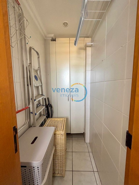 Apartamento à venda no bairro Gleba Palhano de Londrina com 113m<sup>2</sup> útil, 3 quartos, 2 vagas de garagem