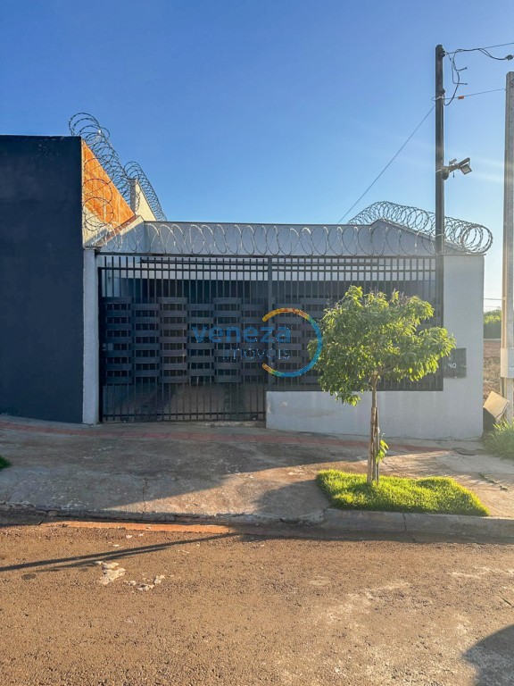 Casa Residencial à venda no bairro Verona de Londrina com 78.37m<sup>2</sup> útil, 2 quartos, 1 vaga de garagem