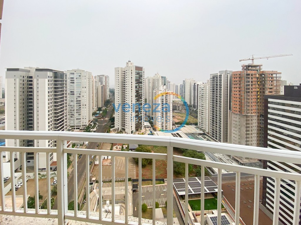 Apartamento à venda no bairro Gleba Palhano de Londrina com 81.1m<sup>2</sup> útil, 3 quartos, 2 vagas de garagem