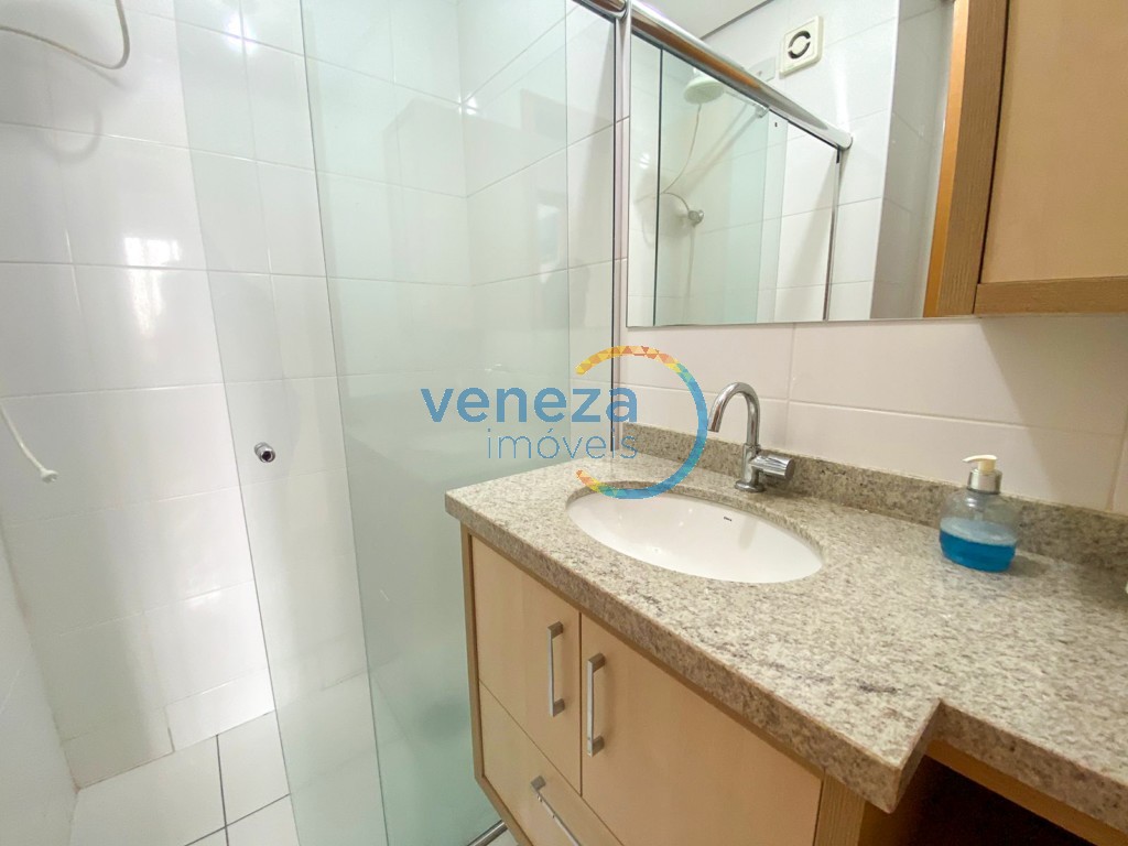 Apartamento à venda no bairro Gleba Palhano de Londrina com 81.1m<sup>2</sup> útil, 3 quartos, 2 vagas de garagem