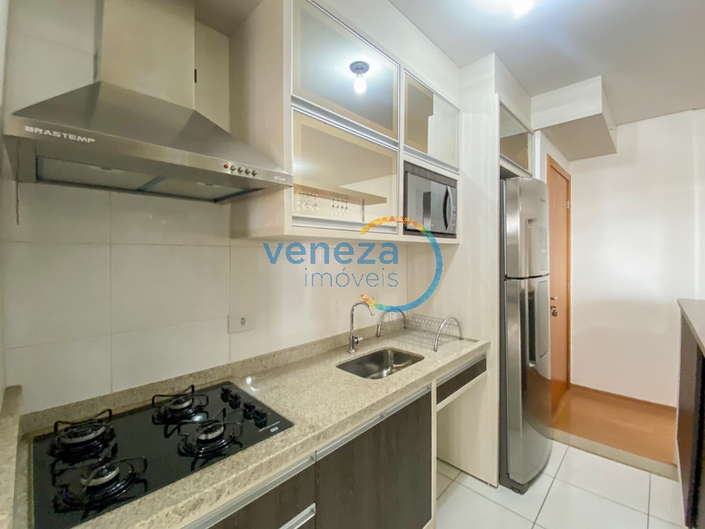 Apartamento à venda no bairro Gleba Palhano de Londrina com 81.1m<sup>2</sup> útil, 3 quartos, 2 vagas de garagem
